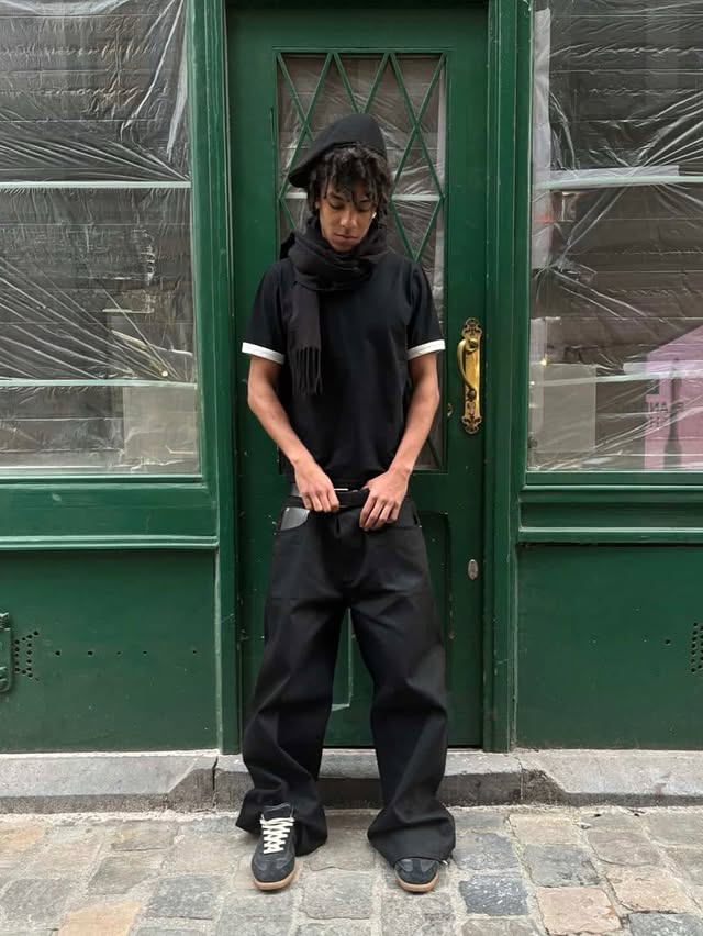 @moiseb4yoi