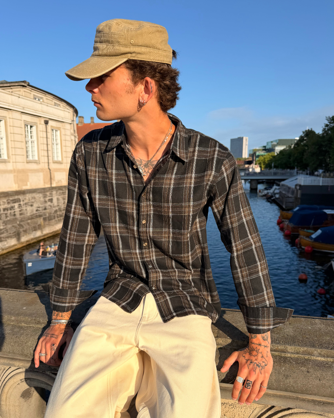 Black/brown checkered shirt